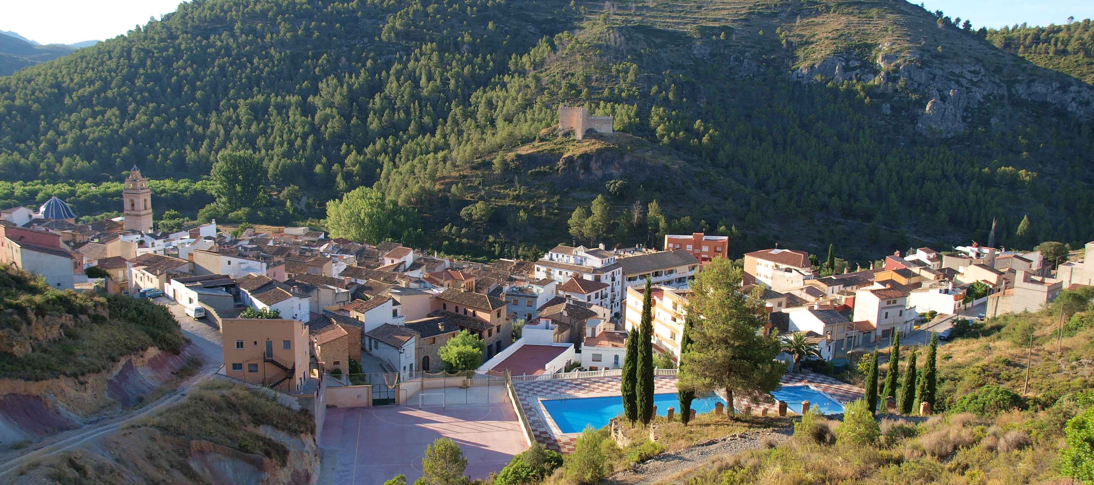 La Generalitat impulsa la mejora de infraestructuras en 23 municipios de Castellón en riesgo de despoblación La Generalitat impulsa la mejora de infraestructuras en 23 municipios de Castellón en riesgo de despoblación