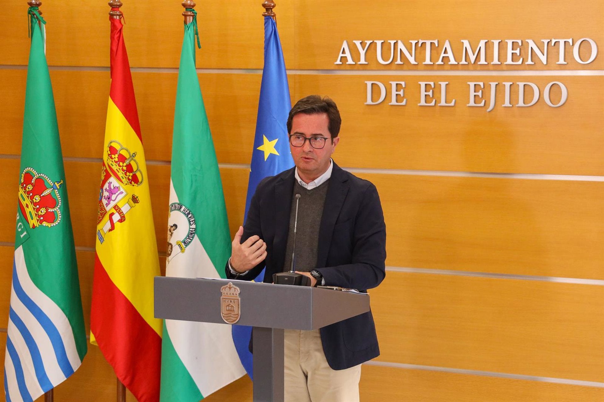 Francisco Góngora deja la Alcaldía de El Ejido para asumir la Delegación de la Junta en Almería Francisco Góngora deja la Alcaldía de El Ejido para asumir la Delegación de la Junta en Almería