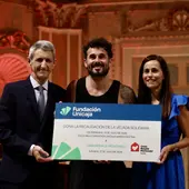 Fundación Unicaja entrega la recaudación de su velada solidaria con Antoñito Molina a la Casa Ronald McDonald Fundación Unicaja entrega la recaudación de su velada solidaria con Antoñito Molina a la Casa Ronald McDonald