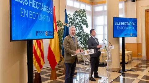 Merlin Properties invertirá 1.225 millones en un centro de datos en Botorrita El presidente de Aragón, Jorge Azcón, y el CEO de la compañía, Ismael Clemente