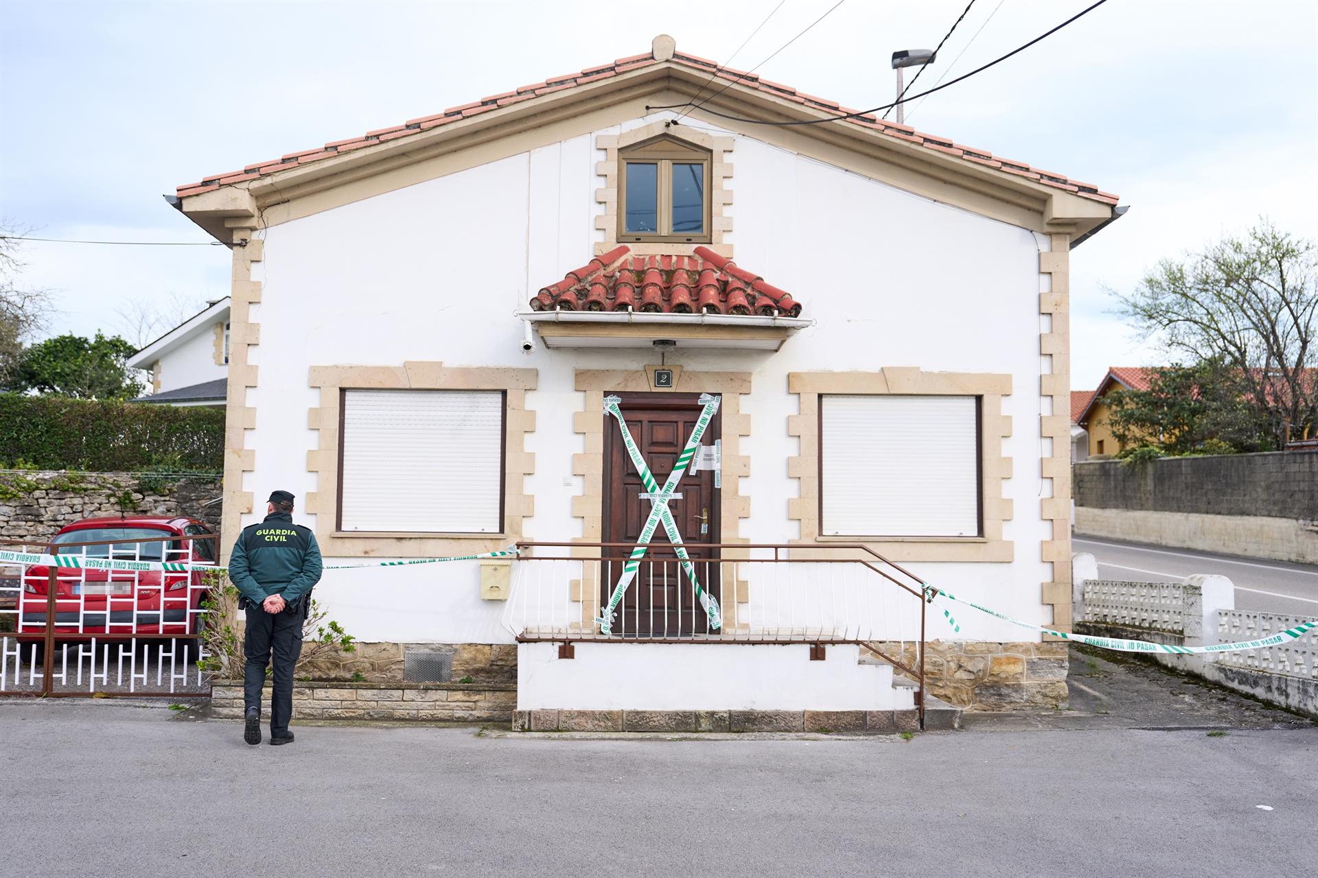 La autopsia de los dos cuerpos del crimen de Hinojedo apuntó a homicidio por estrangulación La autopsia de los dos cuerpos del crimen de Hinojedo apuntó a homicidio por estrangulación