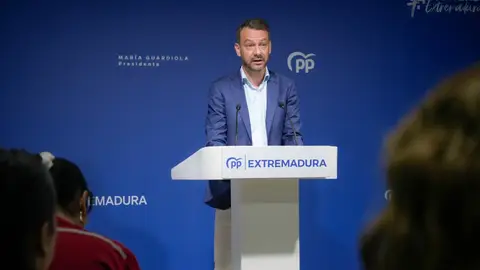 El PP de Extremadura defiende que el contrato de los Centros de Transporte se ha resuelto con “rigor, responsabilidad y legalidad” El PP de Extremadura defiende que el contrato de los Centros de Transporte se ha resuelto con “rigor, responsabilidad y legalidad”