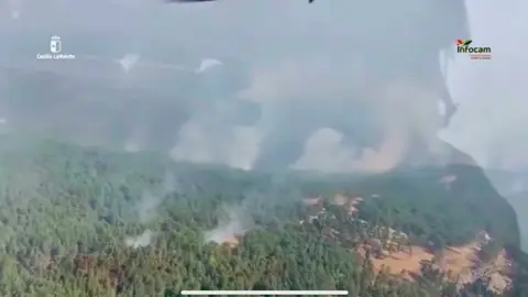 El incendio de La Mierla avanza en su estabilización El incendio de La Mierla avanza en su estabilización