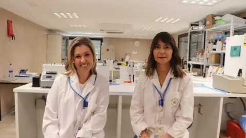 Vanesa Escudero y Esther Mancheño, investigadoras del CEU de Elche. Vanesa Escudero y Esther Mancheño, investigadoras del CEU de Elche.