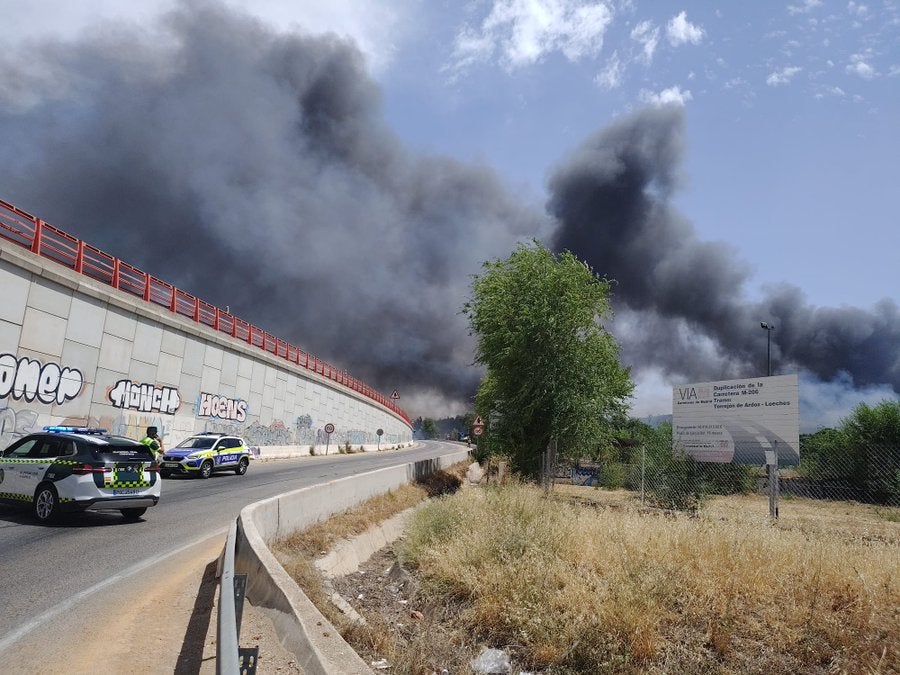 Restablecida la alta velocidad entre Madrid y Barcelona tras incendio en Alcalá de Henares Restablecida la alta velocidad entre Madrid y Barcelona tras incendio en Alcalá de Henares