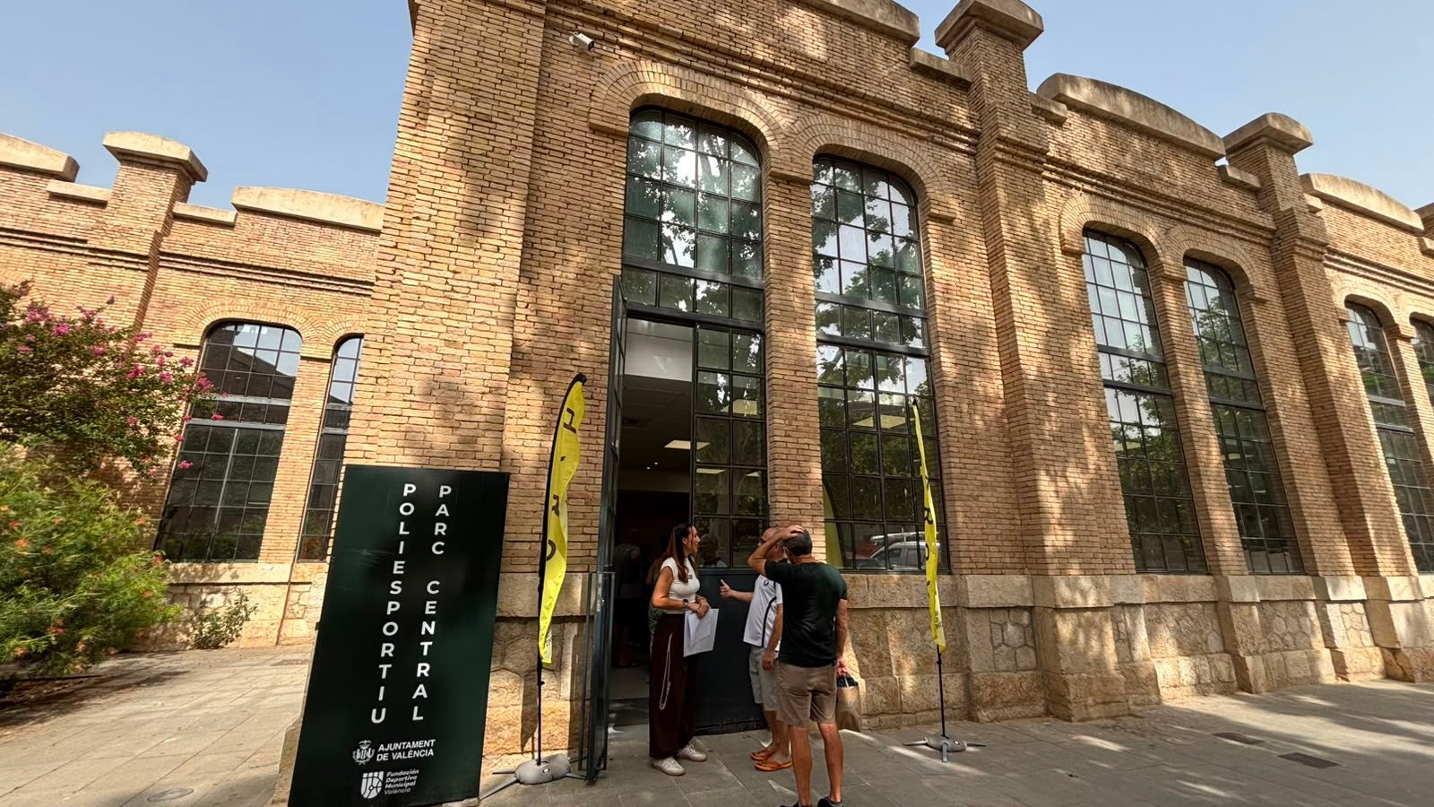 El Polideportivo de Parque Central organiza jornadas de puertas abiertas para informar a los vecinos y vecinas de Ruzafa El Polideportivo de Parque Central organiza jornadas de puertas abiertas para informar a los vecinos y vecinas de Ruzafa