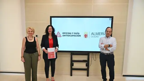 Almería pone en marcha una oficina municipal para asesorar a víctimas de ocupaciones ilegales Almería pone en marcha una oficina municipal para asesorar a víctimas de ocupaciones ilegales