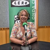 Agueda Reynés en los estudios de Onda Cero Agueda Reynés en los estudios de Onda Cero