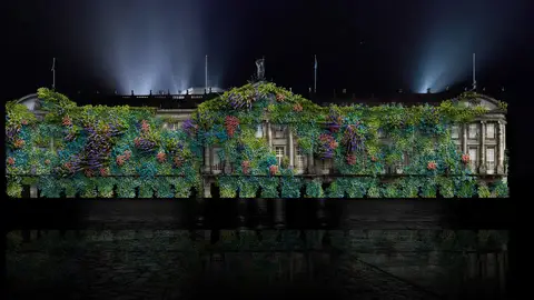Las Fiestas del Apóstol traen este viernes a la plaza del Obradoiro la experiencia inmersiva del espectáculo de 'videomapping' Las Fiestas del Apóstol traen este viernes a la plaza del Obradoiro la experiencia inmersiva del espectáculo de 'videomapping'