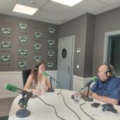 Vicente Montesinos en los estudios de Onda Cero Valencia