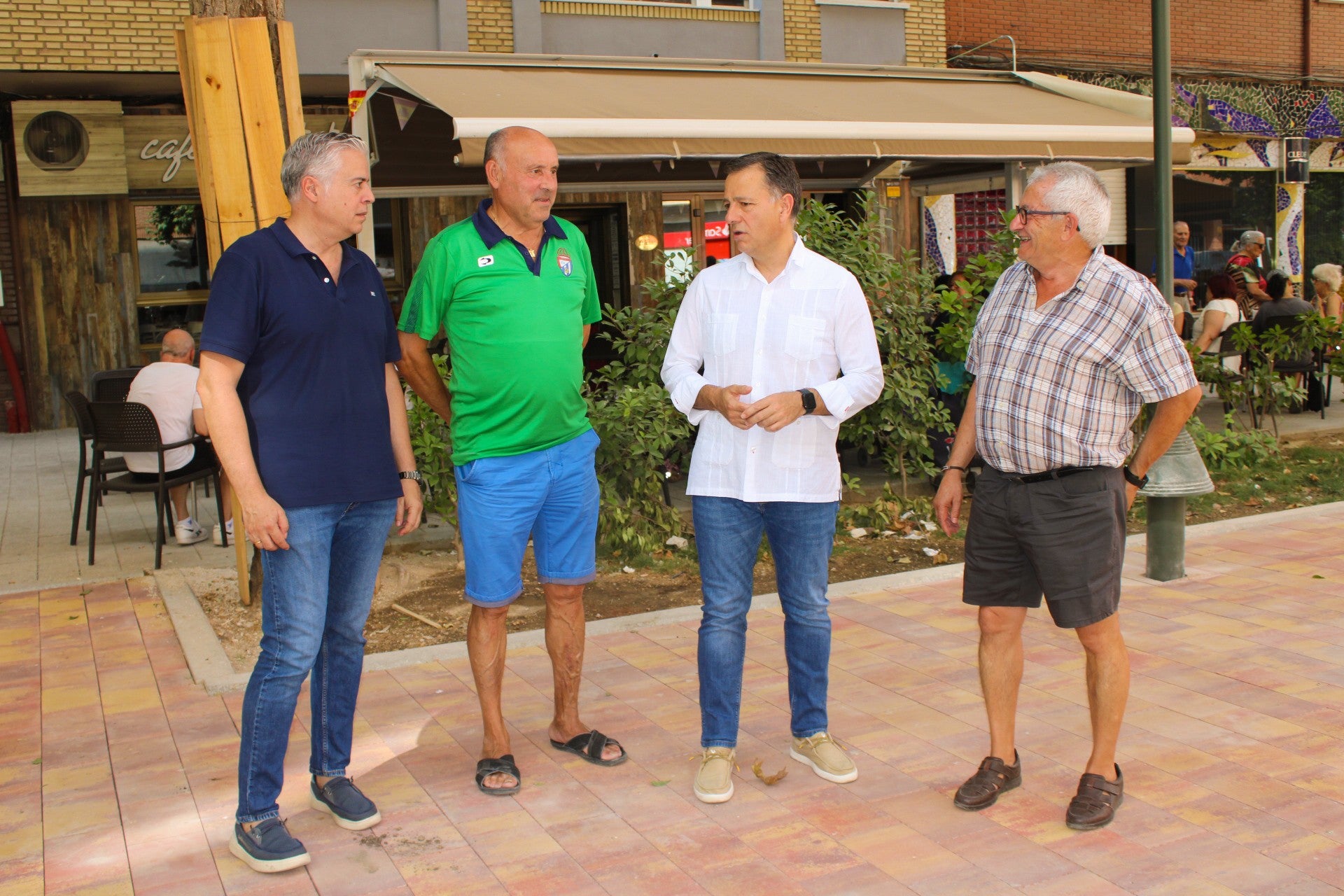 Las obras de Julio Carrilero avanzan y estarán acabadas en Feria para peatones y vehículos Las obras de Julio Carrilero avanzan y estarán acabadas en Feria para peatones y vehículos