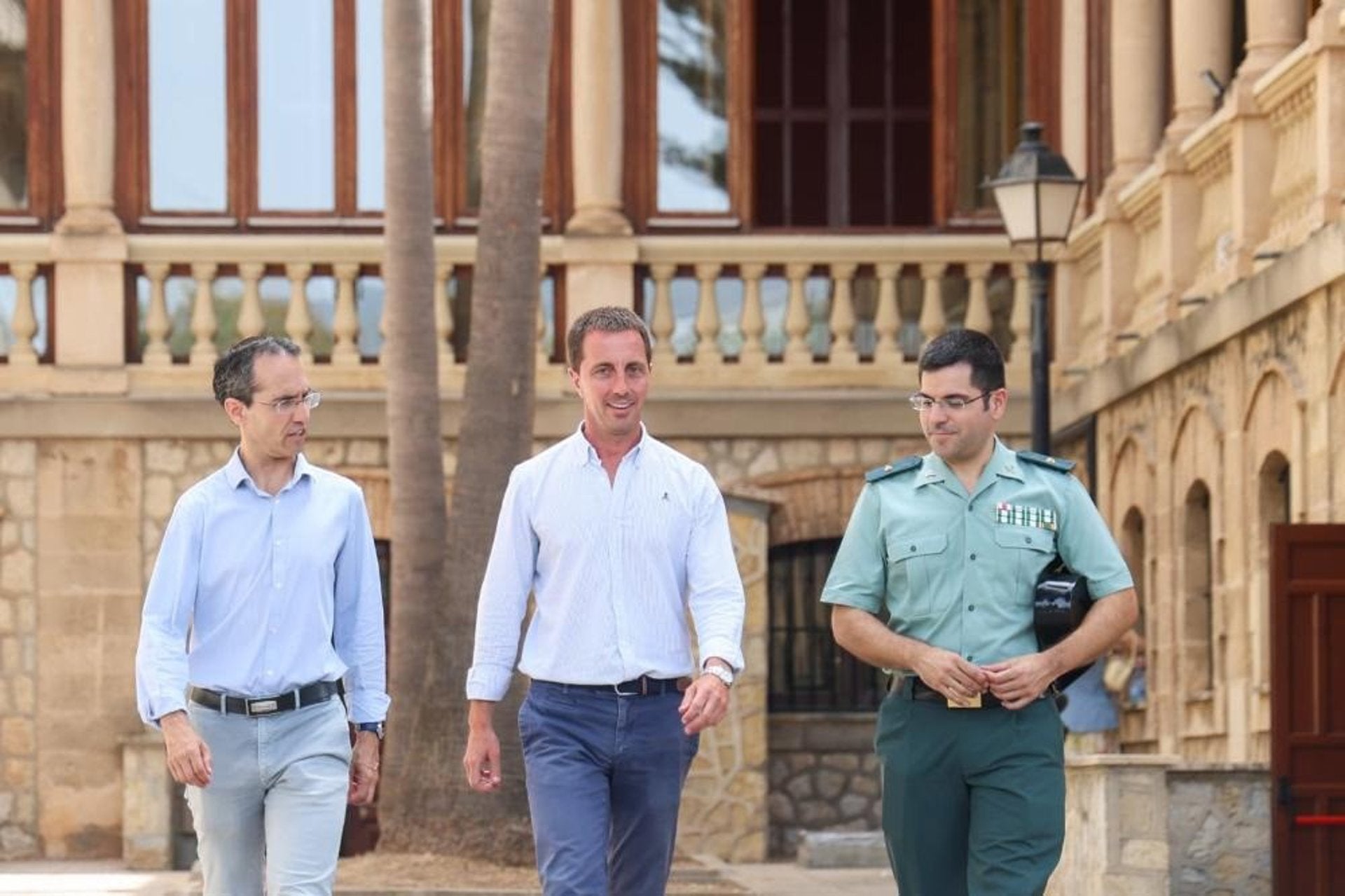 El Consell de Mallorca cede apartamentos para alojar a más de 40 guardias civiles de refuerzo durante el verano El Consell de Mallorca cede apartamentos para alojar a más de 40 guardias civiles de refuerzo durante el verano