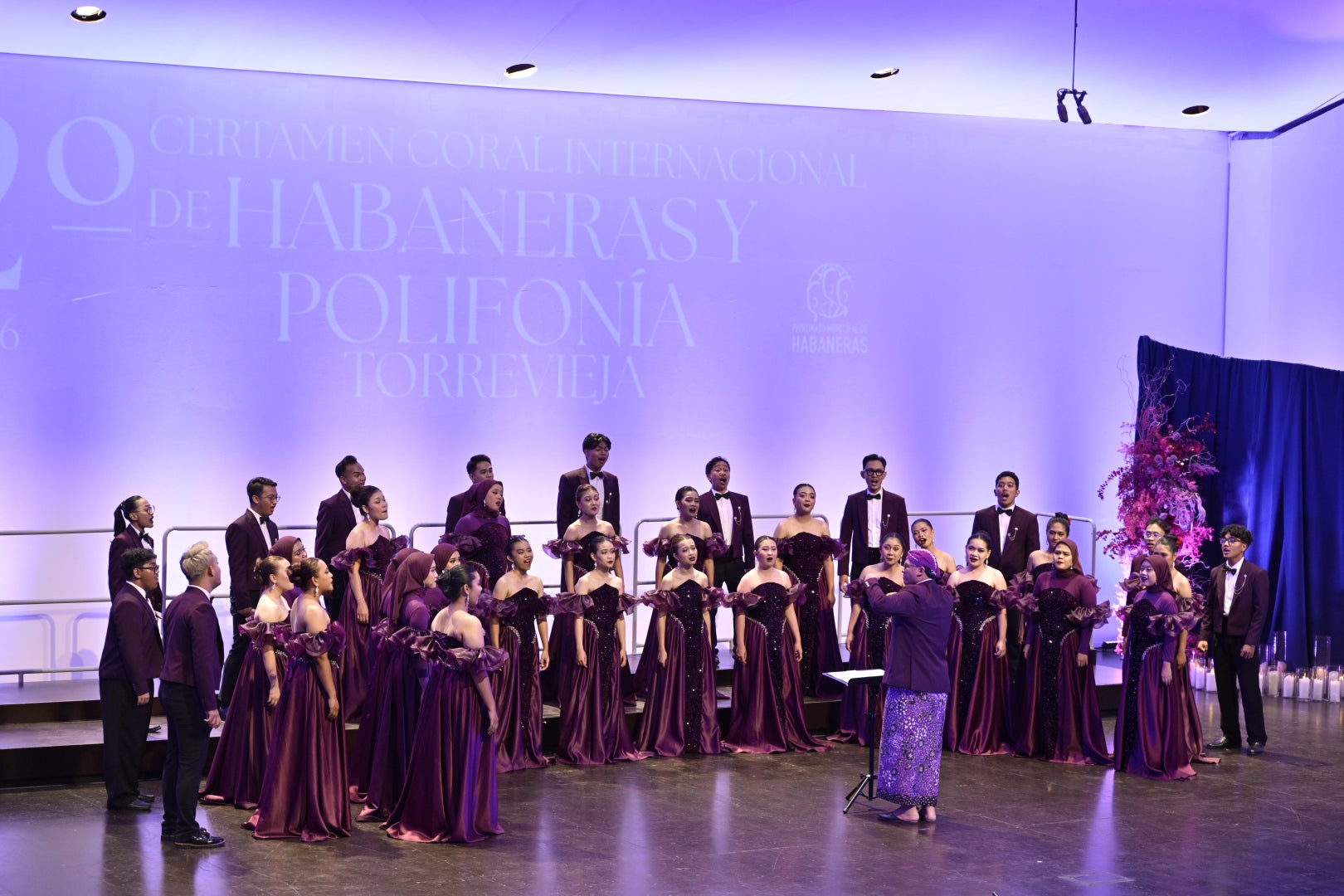 El Certamen de Habaneras llega a su ecuador con coros de tres continentes y cumpliendo las expectativas El Certamen de Habaneras llega a su ecuador con coros de tres continentes y cumpliendo las expectativas