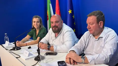El PP provincial de Badajoz completa su organigrama con los secretarios adscritos a Dirección y las vicesecretarías El PP provincial de Badajoz completa su organigrama con los secretarios adscritos a Dirección y las vicesecretarías