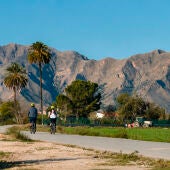 Senderos con historia: las mejores rutas para descubrir la naturaleza de la Vega Baja entre sierras, huerta y Mediterráneo 
