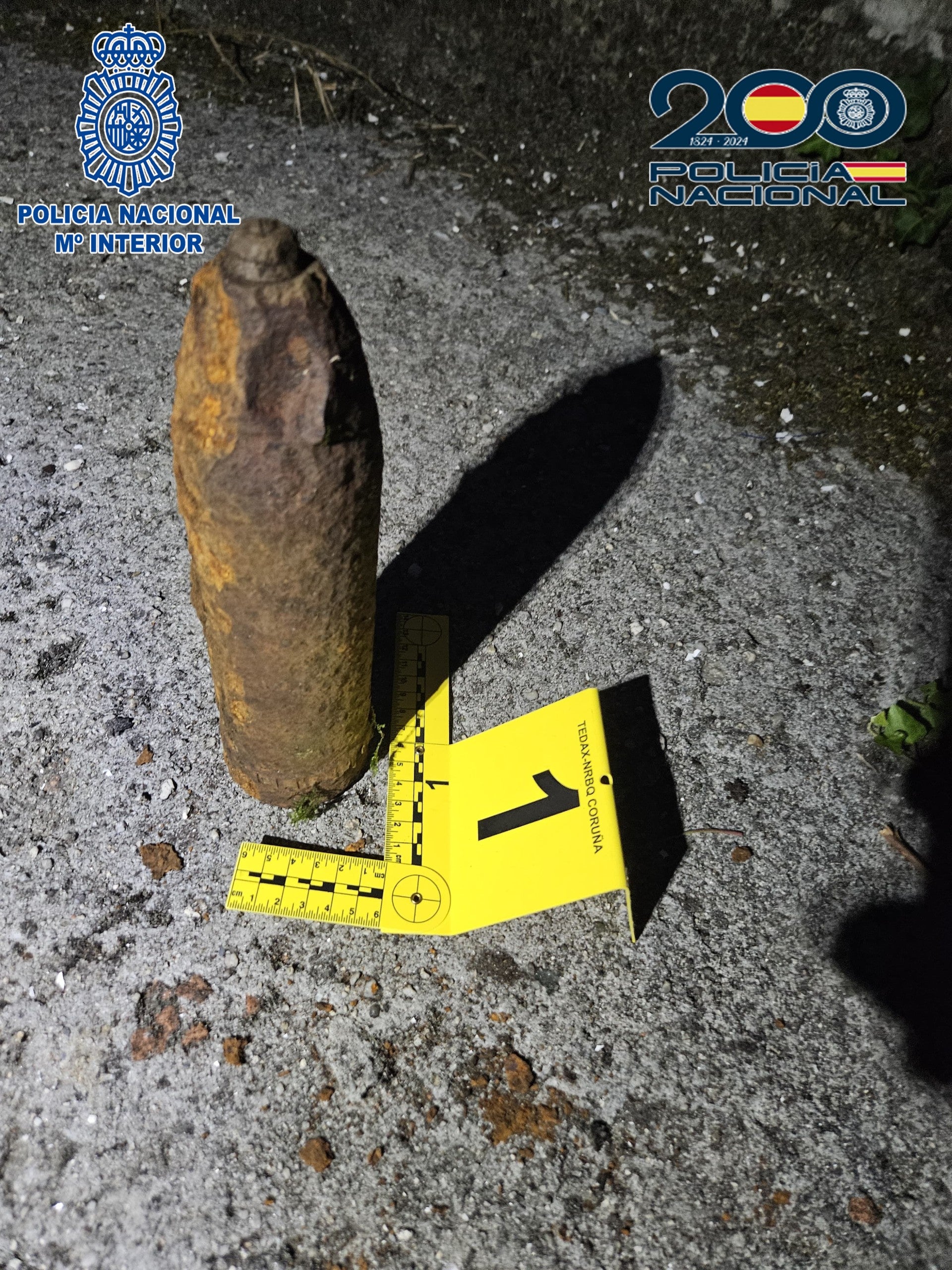 La Policía Nacional detona un proyectil hallado en una zona de la parroquia de san Xoan de Fecha en Santiago y no descarta que sea de la Guerra Civil La Policía Nacional detona un proyectil hallado en una zona de la parroquia de san Xoan de Fecha en Santiago y no descarta que sea de la Guerra Civil
