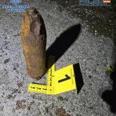 La Policía Nacional detona un proyectil hallado en una zona de la parroquia de san Xoan de Fecha en Santiago y no descarta que sea de la Guerra Civil