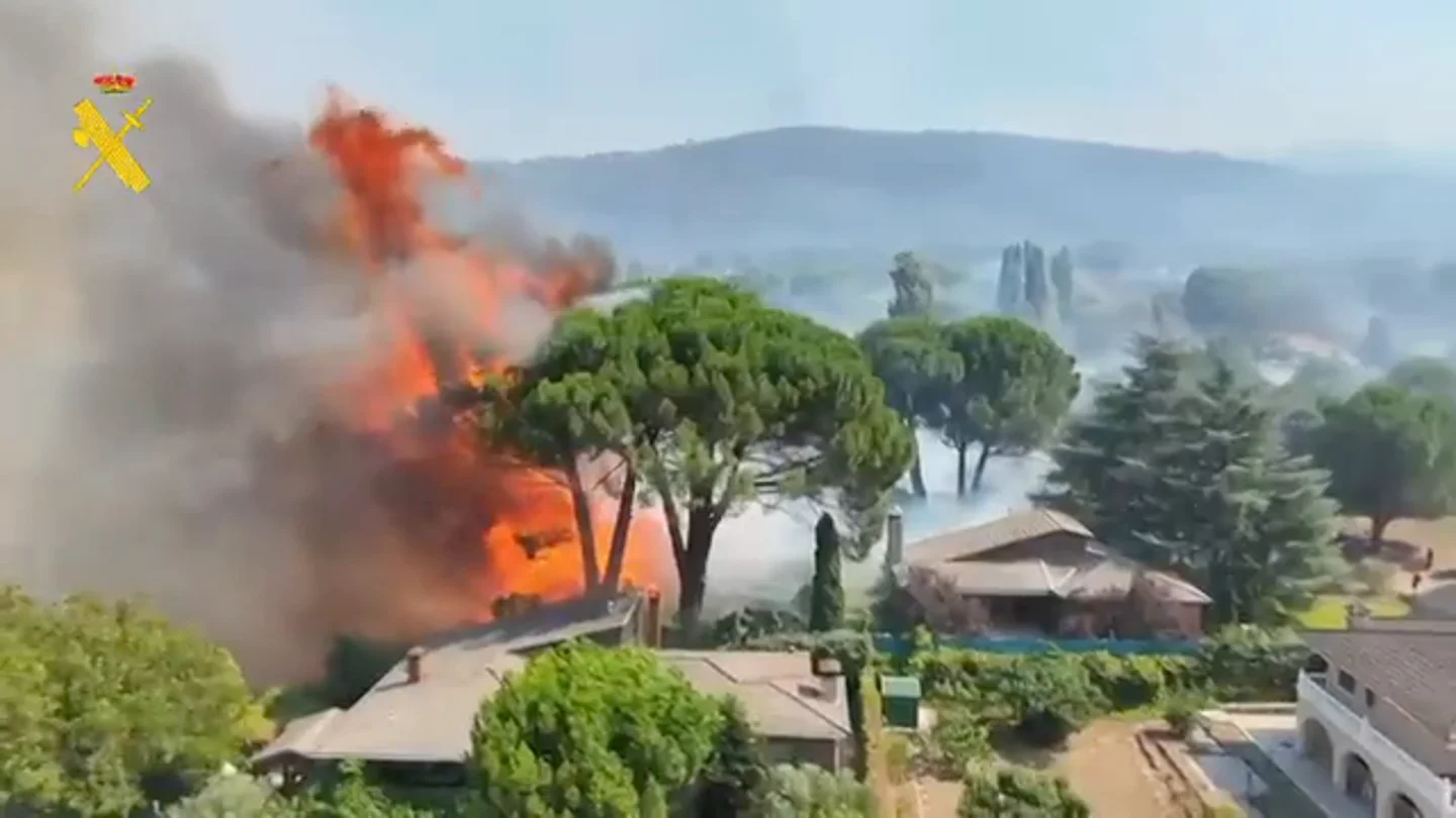 Vídeo a vista de dron del incendio en Madrid Vídeo a vista de dron del incendio en Madrid