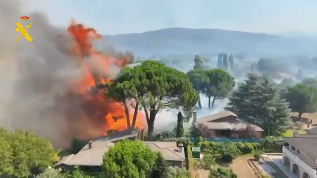 "El peor incendio de la historia de Madrid": las devastadoras imágenes del fuego propagándose cerca de las casas "El peor incendio de la historia de Madrid": las devastadoras imágenes del fuego propagándose cerca de las casas