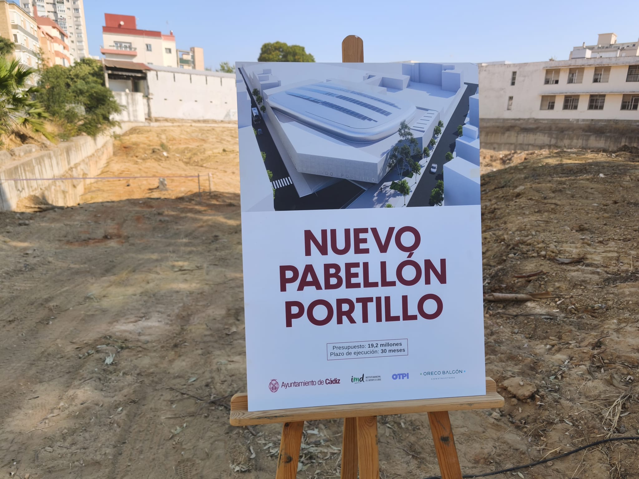Arrancan las obras del nuevo Pabellón Fernando Portillo de Cádiz 18 años después de su cierre Arrancan las obras del nuevo Pabellón Fernando Portillo de Cádiz 18 años después de su cierre
