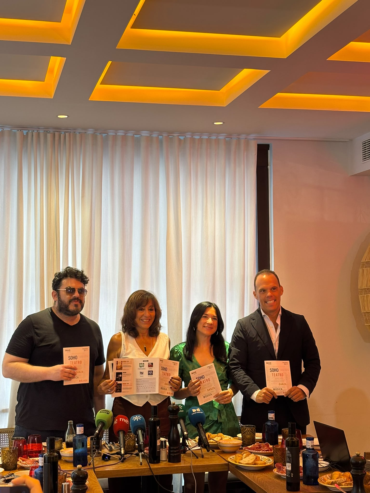 El Teatro Soho CaixaBank presenta una temporada que refuerza su apuesta por el talento local y las grandes producciones El Teatro Soho CaixaBank presenta una temporada que refuerza su apuesta por el talento local y las grandes producciones