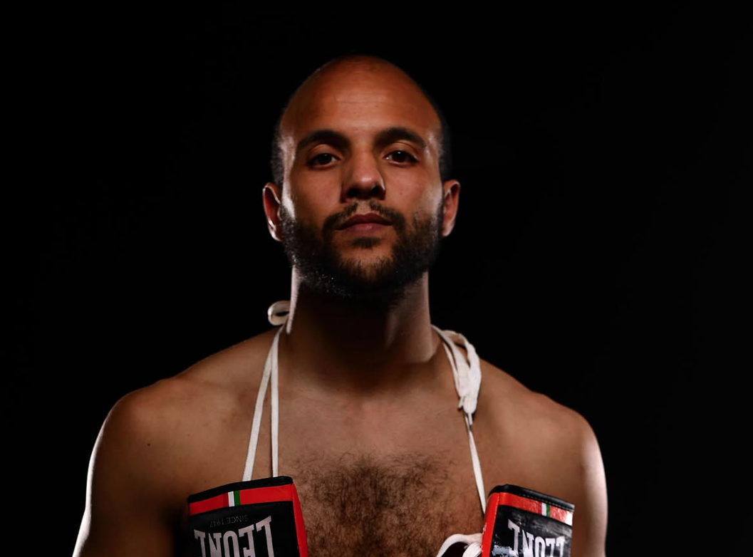 Barru, entrenador de Chimo, anuncia que el boxeador saldrá de la UVI tras el KO técnico en Málaga Barru, entrenador de Chimo, anuncia que el boxeador saldrá de la UVI tras el KO técnico en Málaga