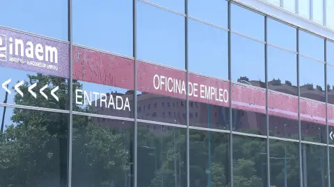 CEOE destaca el impulso del sector privado al empleo y avisa de la situación "preocupante" de autónomos CEOE destaca el impulso del sector privado al empleo y avisa de la situación "preocupante" de autónomos