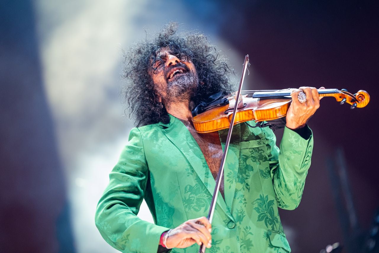 Ara Malikian se rinde, una vez más, a la magia de Starlite Occident: "Estoy muy emocionado de regresar por cuarto año. Es un lugar mágico y estar aqui me hace inmensamente feliz" Ara Malikian se rinde, una vez más, a la magia de Starlite Occident: "Estoy muy emocionado de regresar por cuarto año. Es un lugar mágico y estar aqui me hace inmensamente feliz"