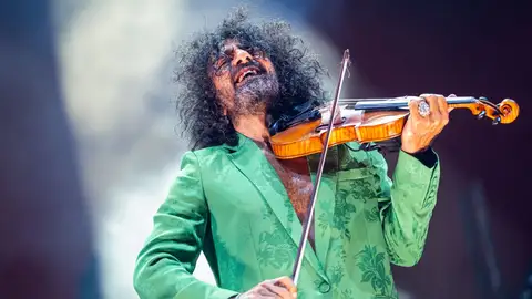 Ara Malikian se rinde, una vez más, a la magia de Starlite Occident: "Estoy muy emocionado de regresar por cuarto año. Es un lugar mágico y estar aqui me hace inmensamente feliz" Ara Malikian se rinde, una vez más, a la magia de Starlite Occident: "Estoy muy emocionado de regresar por cuarto año. Es un lugar mágico y estar aqui me hace inmensamente feliz"