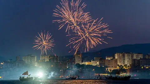 El Desembarc escenifica la gran batalla para conquistar Villajoyosa El Desembarc escenifica la gran batalla para conquistar Villajoyosa