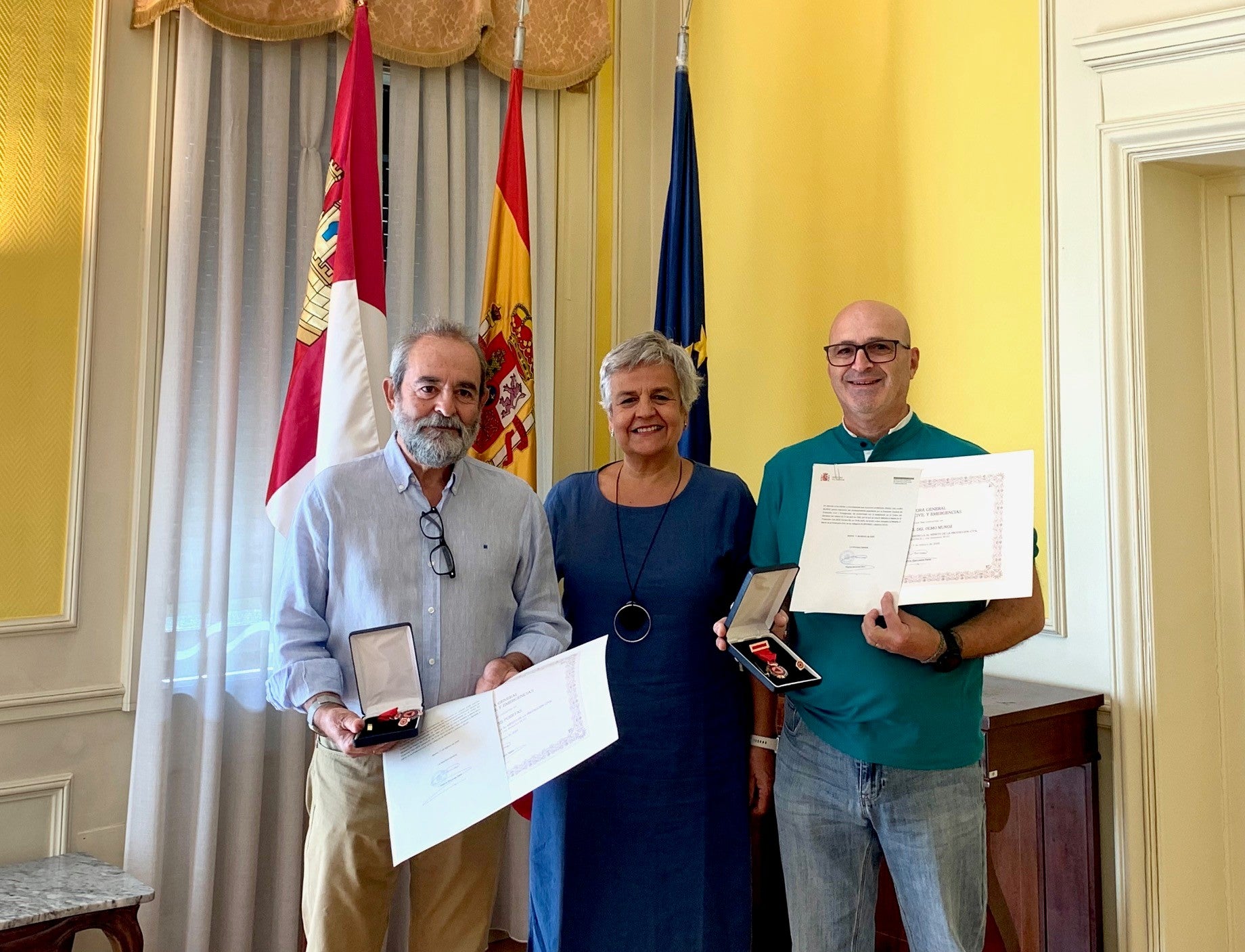 Interior premia a dos conquenses por salvar la vida de dos personas en situaciones de riesgo autolítico Interior premia a dos conquenses por salvar la vida de dos personas en situaciones de riesgo autolítico