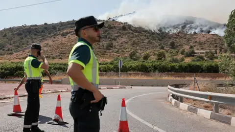 Agentes de la Guardia Civil en La Vall d'Uixó. Agentes de la Guardia Civil en La Vall d'Uixó.