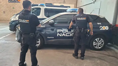 La Policía Nacional detiene en Palencia a dos varones por su presunta participación en una riña tumultuaria .