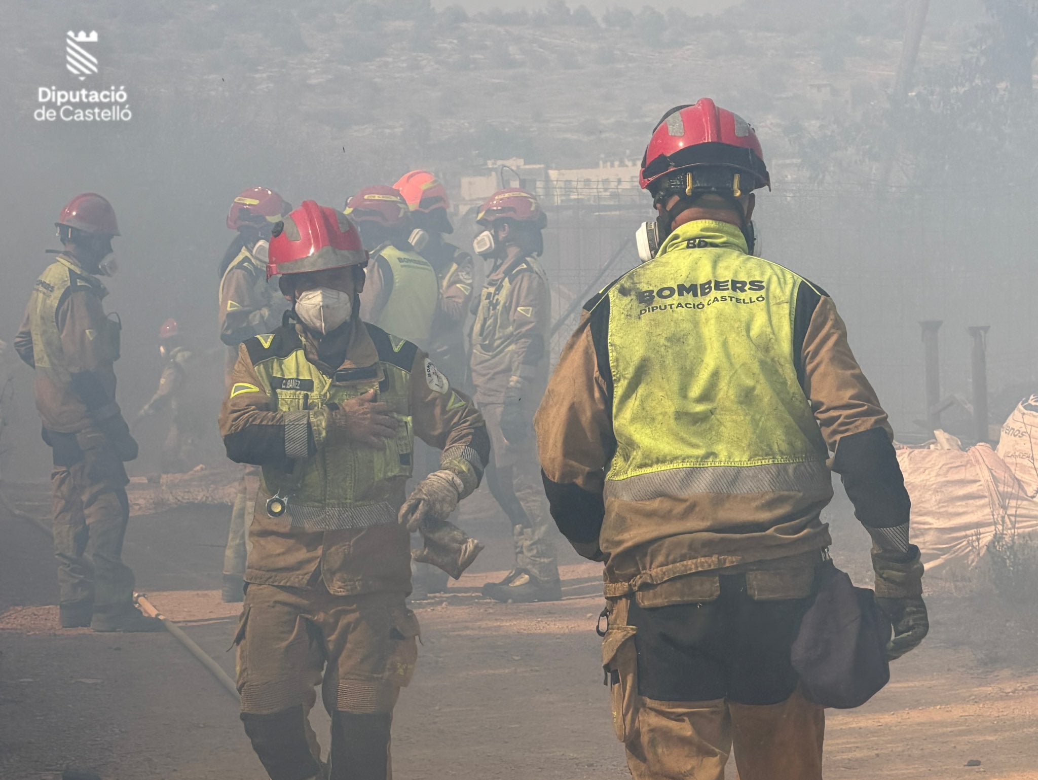 El fuego de la Vall d'Uixó arrasa 9.300 hectáreas y preocupa el flanco entre Tales y Alfondeguilla El fuego de la Vall d'Uixó arrasa 9.300 hectáreas y preocupa el flanco entre Tales y Alfondeguilla