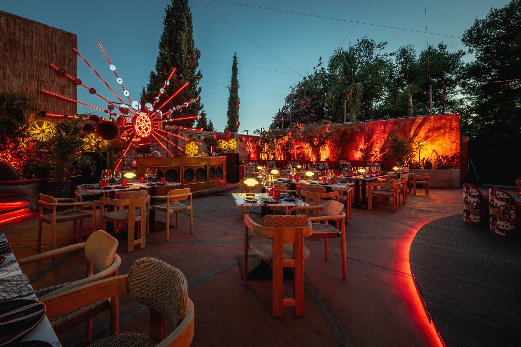 Bonbonniere Marbella: el nuevo destino donde el verano se cena, se brinda y se baila Bonbonniere Marbella: el nuevo destino donde el verano se cena, se brinda y se baila