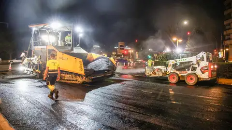 Los trabajos se están realizando en horario nocturno. Los trabajos se están realizando en horario nocturno.