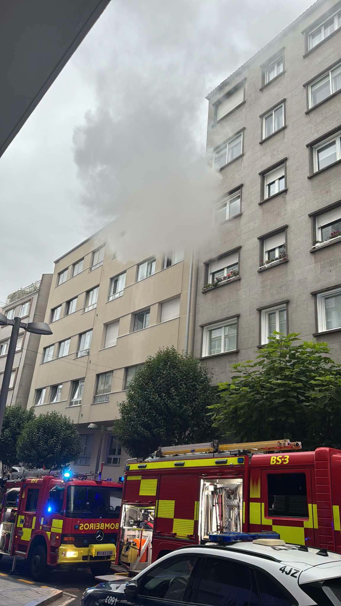 Un incendio en una vivienda en la rúa Santiago de Guayaquil calcina una habitación sin que nadie resulte herido Un incendio en una vivienda en la rúa Santiago de Guayaquil calcina una habitación sin que nadie resulte herido