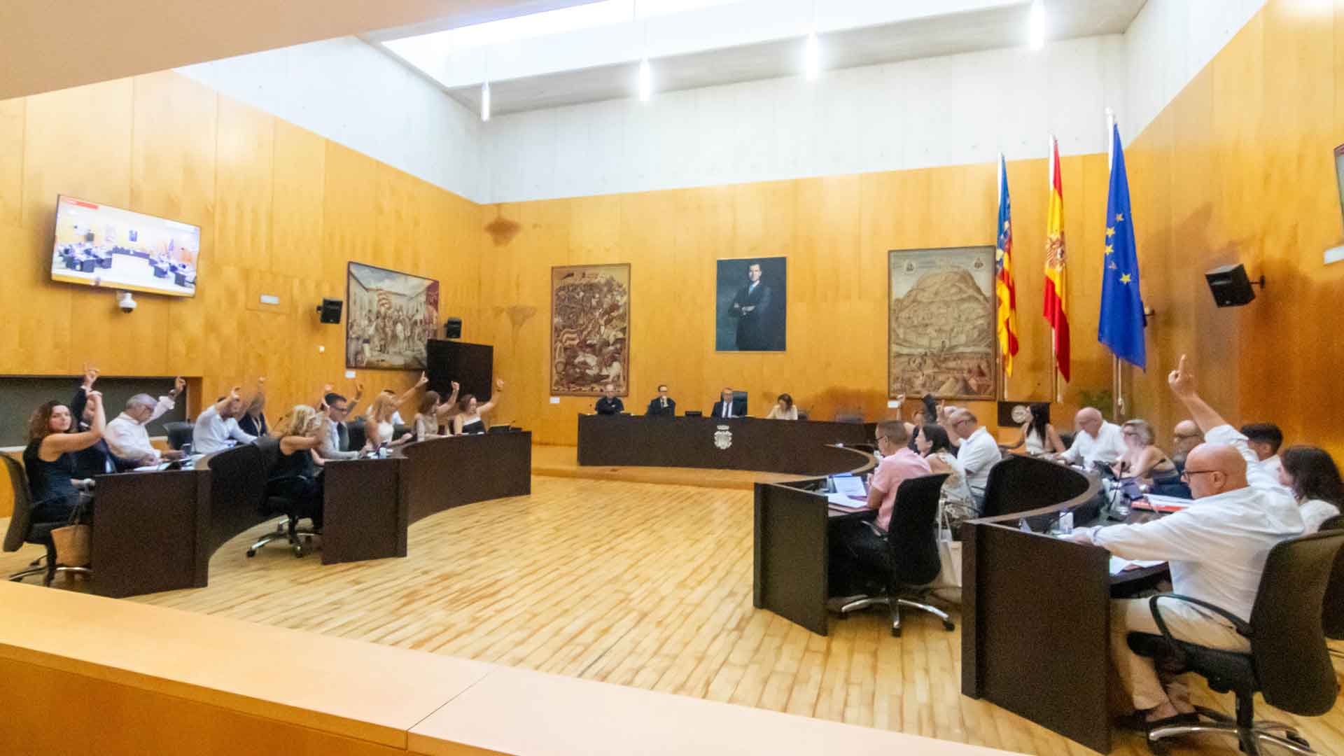 Benidorm aprueba el expediente de contratación del albergue, zona de acampada y bar del Parque de la Séquia Mare por diez años Benidorm aprueba el expediente de contratación del albergue, zona de acampada y bar del Parque de la Séquia Mare por diez años
