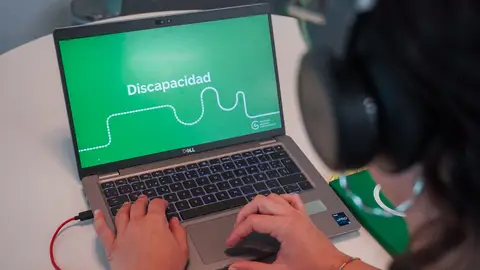 La Asociación Española Contra el Cáncer en Sevilla ofrece información fiable y acompañamiento profesional a pacientes durante el verano La Asociación Española Contra el Cáncer en Sevilla ofrece información fiable y acompañamiento profesional a pacientes durante el verano