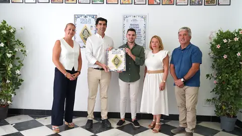 Siempre Así, Mojinos Escozíos, Pepe y Vicio y Sara de las Chuches, conciertos de esta Feria de Agosto de Coín 2026 Siempre Así, Mojinos Escozíos, Pepe y Vicio y Sara de las Chuches, conciertos de esta Feria de Agosto de Coín 2026