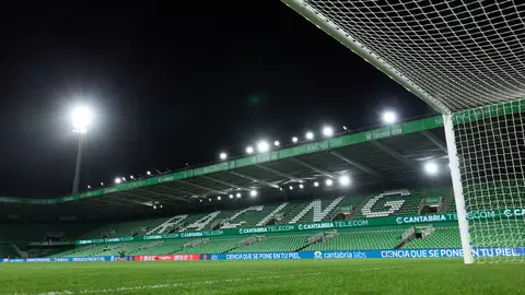 Imagen de archivo de El Sardinero, el campo del Racing de Santander. Imagen de archivo de El Sardinero, el campo del Racing de Santander.