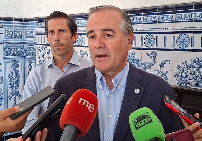 El ayuntamiento agilizará los trámites municipales para la implantación de META El ayuntamiento agilizará los trámites municipales para la implantación de META