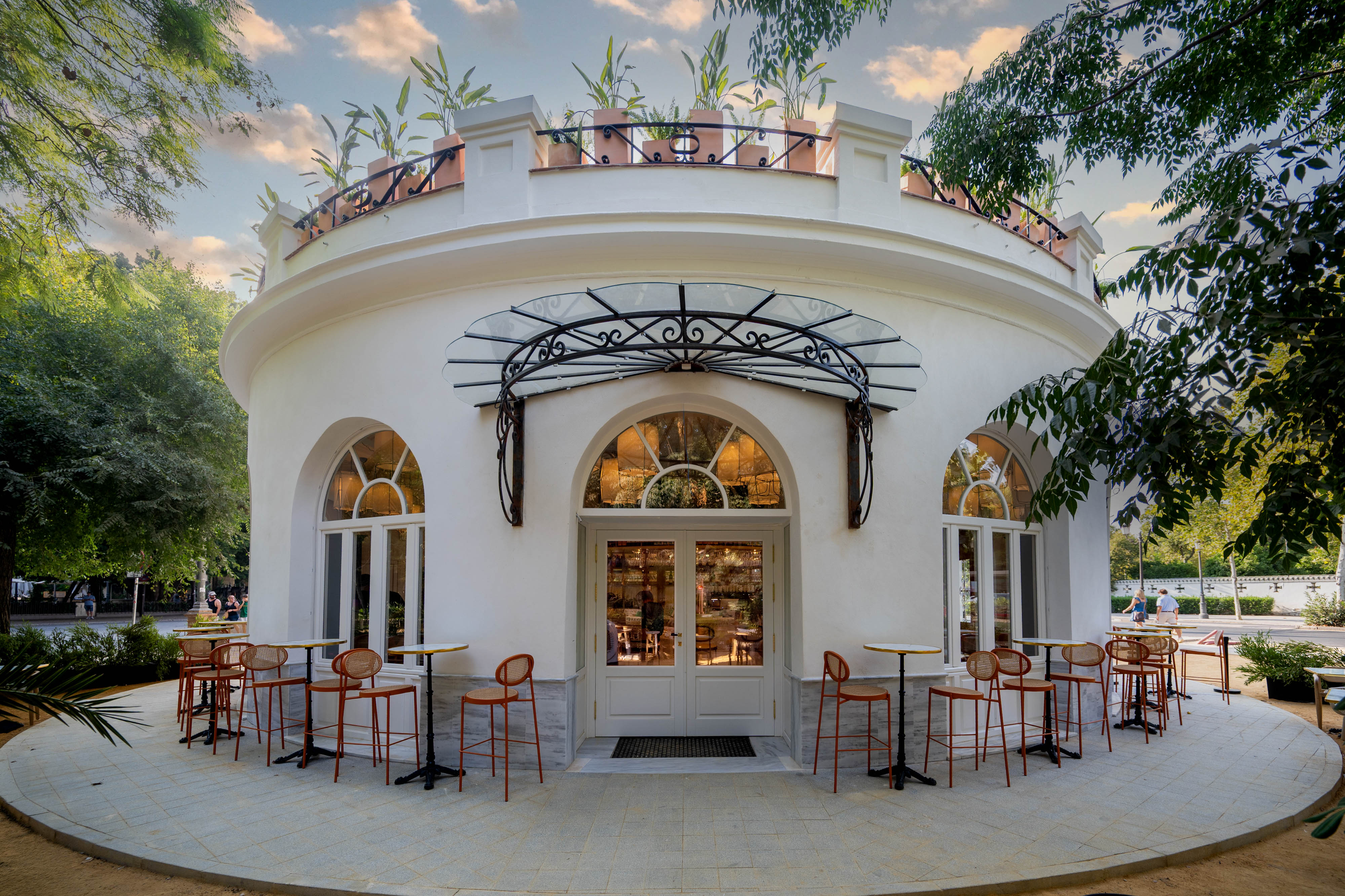 EL RESTAURANTE CAFÉ LA RAZA ABRE SUS PUERTAS EN EL CLÁSICO BAR CITROEN EN EL PARQUE MARÍA LUISA EL RESTAURANTE CAFÉ LA RAZA ABRE SUS PUERTAS EN EL CLÁSICO BAR CITROEN EN EL PARQUE MARÍA LUISA
