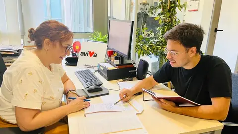 AVIVA Finestrat recibe una subvención de la Generalitat para seguir impulsando la promoción y el uso del valencià AVIVA Finestrat recibe una subvención de la Generalitat para seguir impulsando la promoción y el uso del valencià