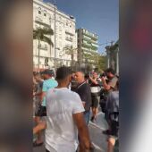 Ciudadanos ceutíes se concentran frente a quienes fomentan el odio: "¡Ceuta unida, no dividida! 
