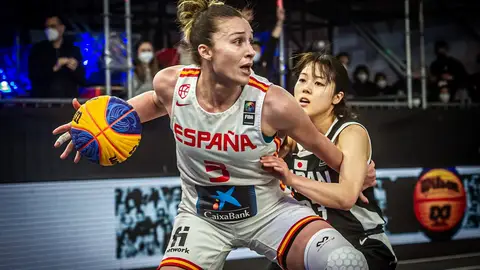 Marta Canella, en un partido con España Marta Canella, en un partido con España