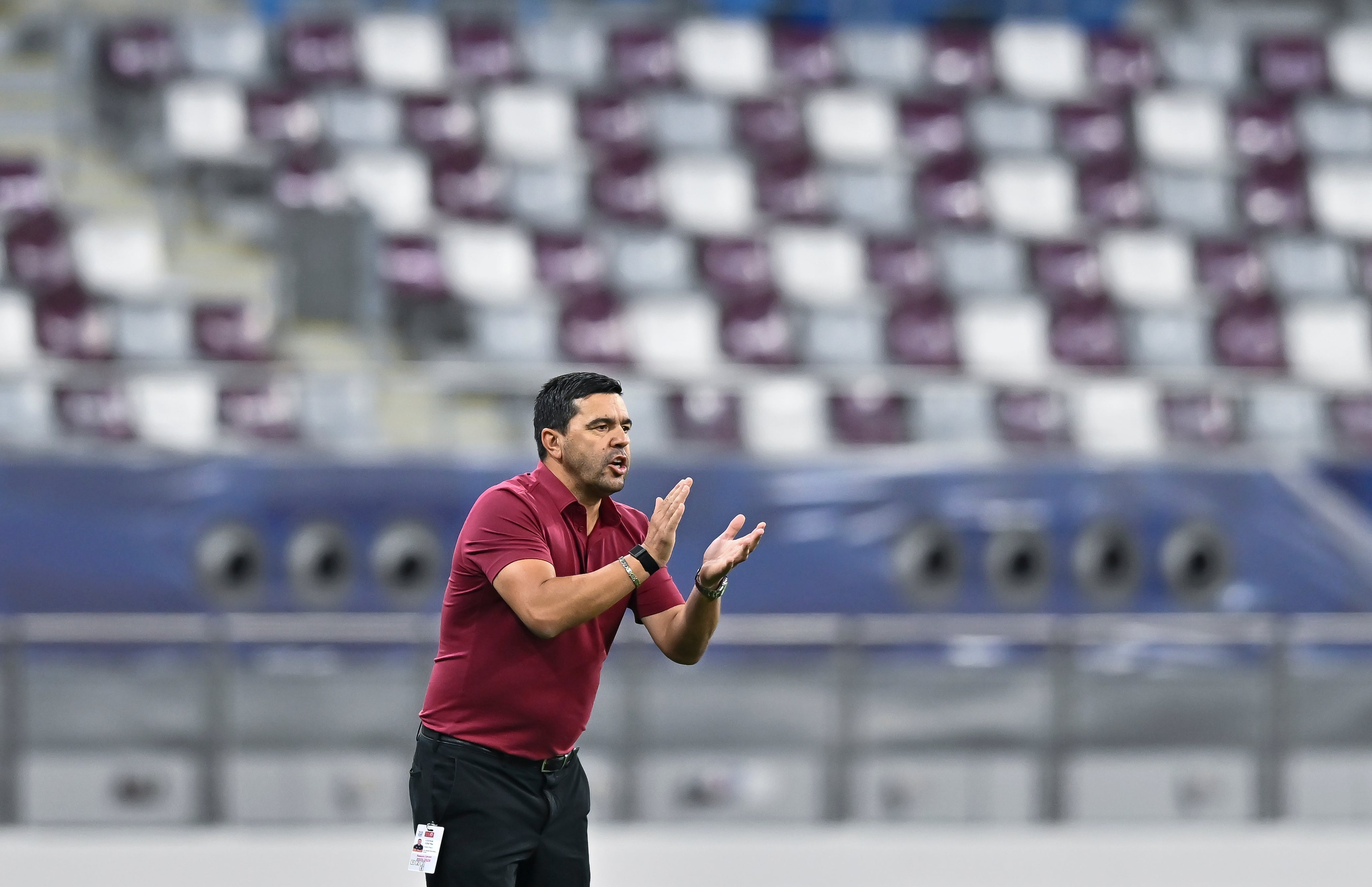 Entrevista a Cosmin Contra