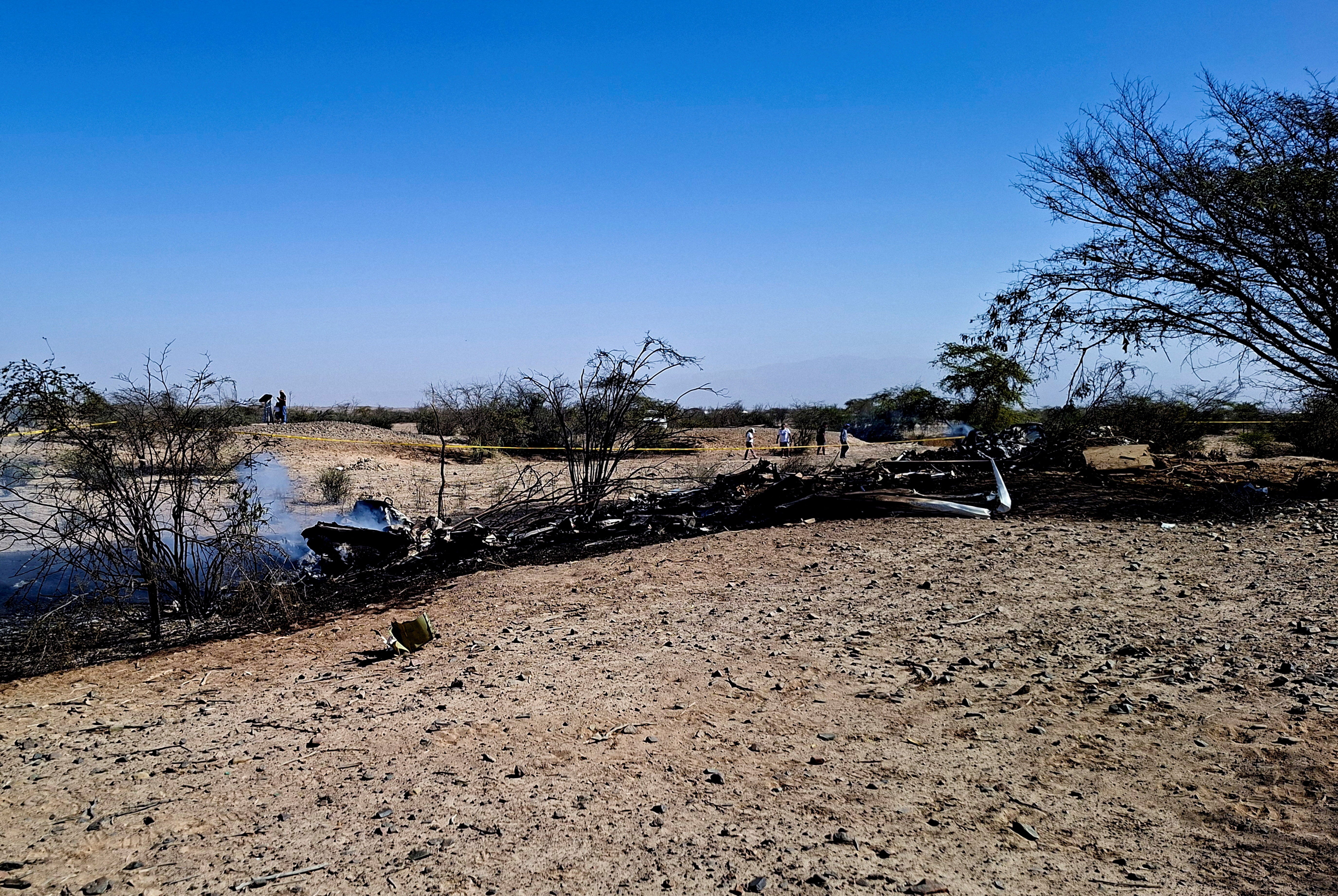 Las impactantes imágenes de los restos de la avioneta estrellada en Perú: hay 13 muertos y dos son españoles Las impactantes imágenes de los restos de la avioneta estrellada en Perú: hay 13 muertos y dos son españoles