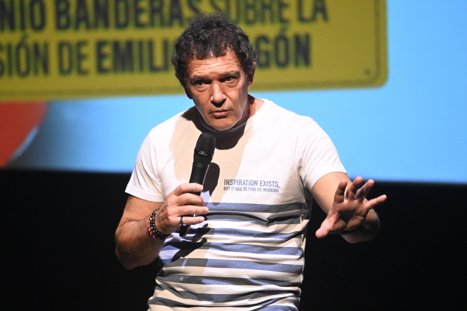 Antonio Banderas revela la rutina que cambió su vida tras el infarto: "El corazón me dijo que bajara el ritmo" Antonio Banderas revela la rutina que cambió su vida tras el infarto: "El corazón me dijo que bajara el ritmo"