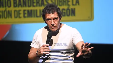 Antonio Banderas en una foto de archivo Antonio Banderas en una foto de archivo